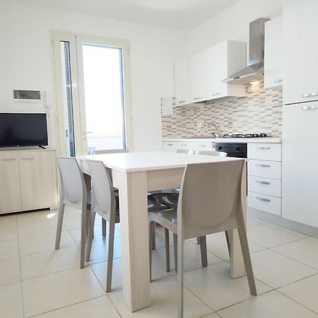 Apartmán App Girasole 1A 300 Metri Dal Mare In Salento Torre San Giovanni Ugento Exteriér fotografie